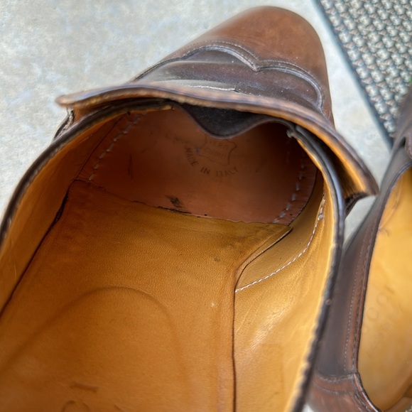 GUCCI Script Leather Loafers - Picture 7 of 9